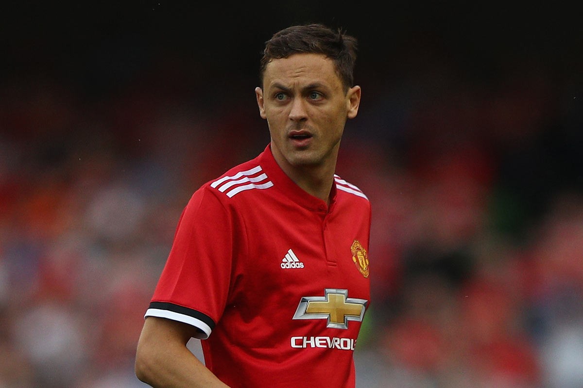 更涉及到球 更涉及到球